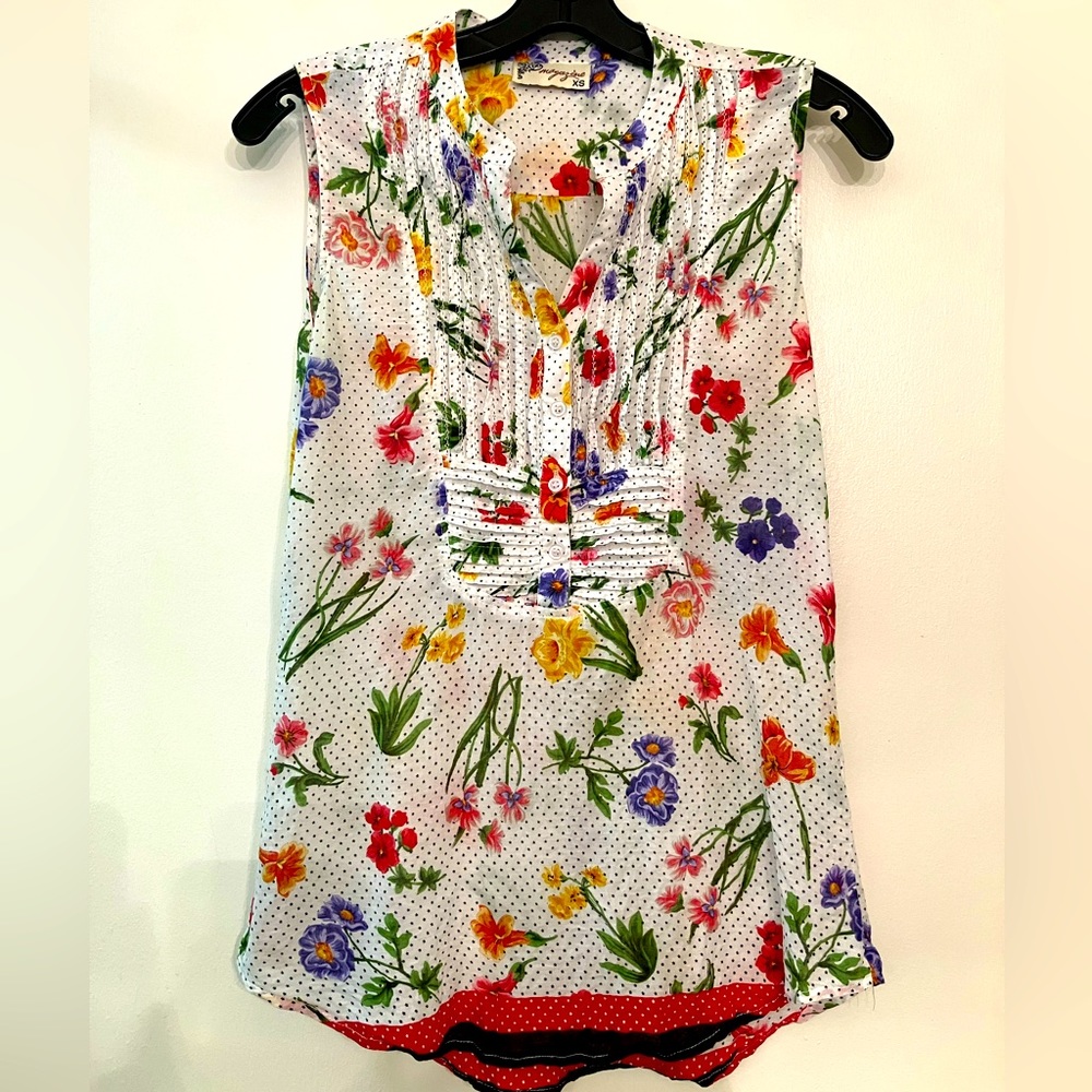 Magazine White & Multicolored Floral Blouse Size XS